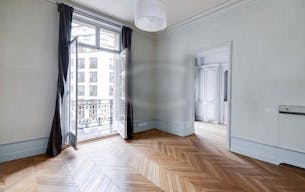 Gorgeous Showroom in Champs-�lys�es - Image 5