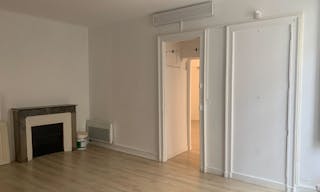 Boutique Passage Pommeraye, Nantes - Image 3