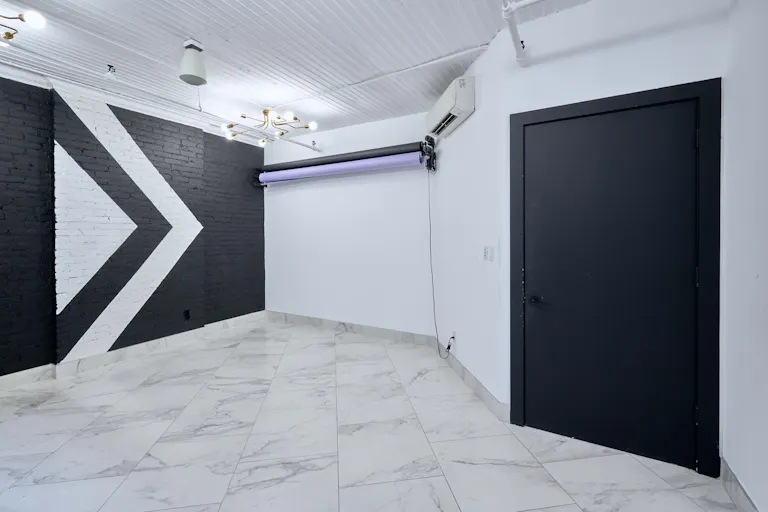 Lower East Side Natural Light Studio for Small Productions & Podcast Recordings  - Image 2