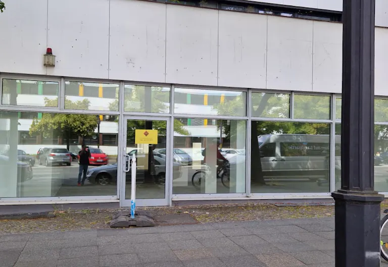Prime 230 sqm Retail Space on Bismarckstraße, Berlin - Image 2