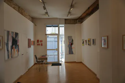 Galerie située au cœur du Marais, idéale pour expositions, pop-up et événements culturels. - Image 0