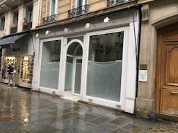 Prime Location Boutique Rue de Rennes - Image 0