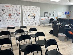 Business Content Office Space - Image 3