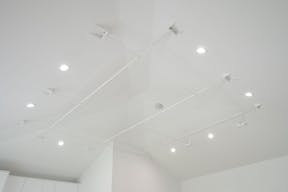 Creative Studio Space with Large Backyard for Photo/Video/Events - Image 10