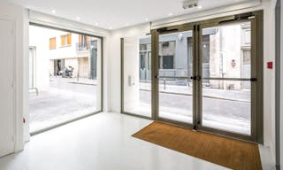 Amazing Space in Le Marais - Image 9