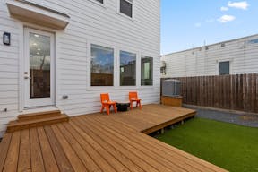 Spacious Modern Home in Houston - Image 4