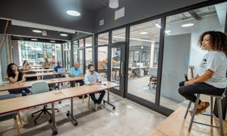 Huge & Cozy Conference Room in Miami - Image 5