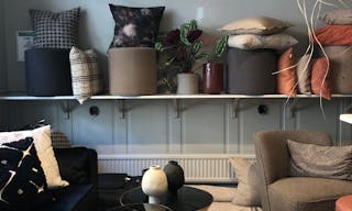 Living Room - Image 9