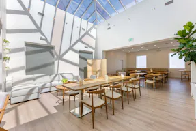 Versatile Space Rental in Beverly Hills - Image 4