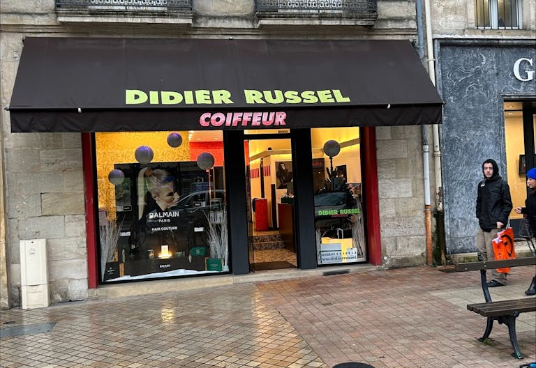 Boutique Shop For Rent - Prime Bordeaux - Near Place des Grands Hommes - Ideal Pop-Up Store - Image 1