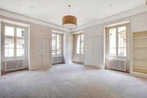 Hotel Particulier Etoile Kleber 661m2 - Image 11