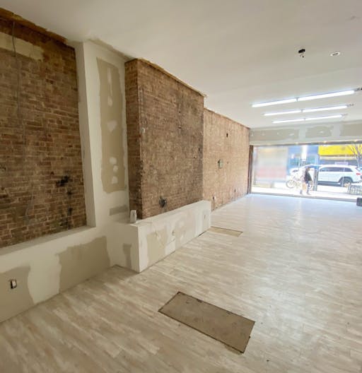 Large Boutique Space on the Upper West Side - Image 0