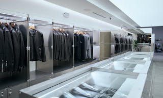 Storefront space available - Image 0