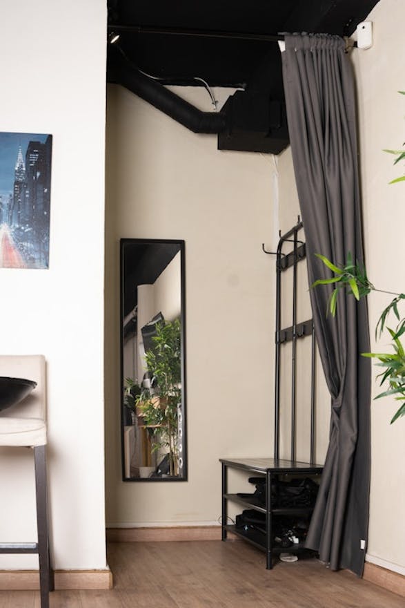 Avenue de verdun Showroom - Image 2