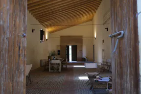 Rustic Sicilian olive farm & historic barn venue - Image 11