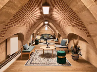 Espace coworking au cœur du 8 -ème arrondissement - Image 0