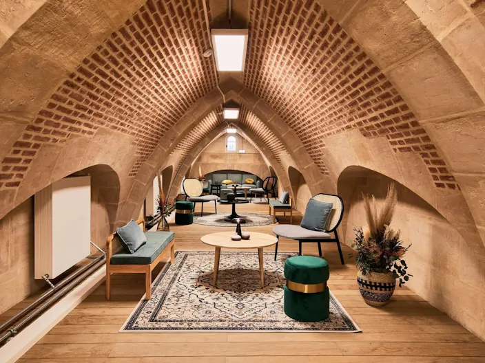 Espace coworking au cœur du 8 -ème arrondissement - Image 0