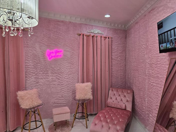 All Pink Venue - Image 3