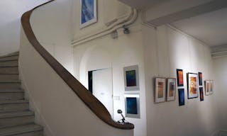 Sophisticated Gallery near Le Bon March� - Image 9