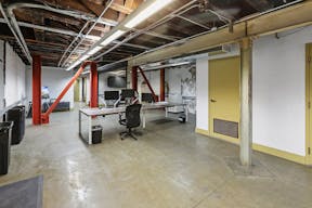 Unique downtown San Francisco full size basement space - Image 8