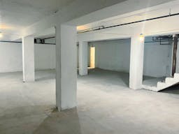 Large Basement space in LA - Image 0