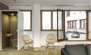 Location bureau Paris 18 : espace cl�-en-main pouvant accueillir jusqu?� 45 postes sur une superficie de 230m2 - Image 8