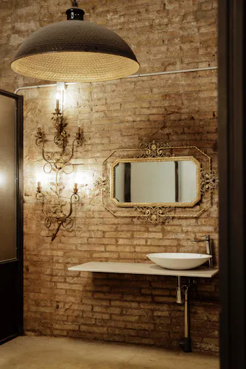 Exclusive space in a Modernist Barcelona building - Image 3