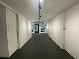 Galerie 50m� dans le Marais - Image 1