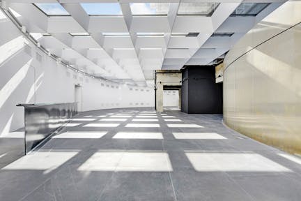 Un château innovant à Saint-Germain-En-Laye - Image 0