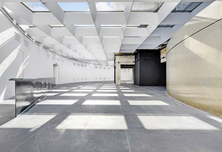 Un château innovant à Saint-Germain-En-Laye - Image 0