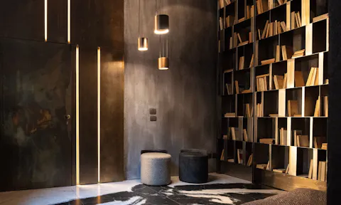 Exclusive venue located in the heart of Milan’s Montenapoleone District - Image 0