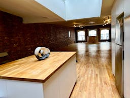 Spacious creative/flexible event venue in the heart of Soho - Image 6