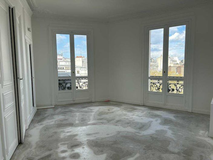 Haussmannian Style Apartment for Rent - Ideal Fashion Week Showroom - Image 3