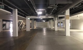 Unique and Atypical Space in Paris - Former Shopping Mall - Image 5