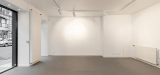 Pretty Galerie in the heart of Le Marais - Image 5