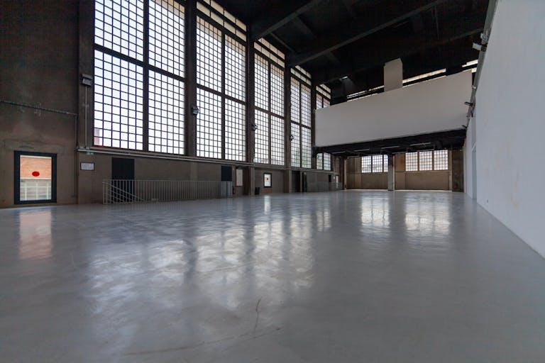 Atypical Artistic and Event Venue - Image 3