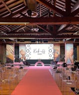 Biplane Showroom - Image 4