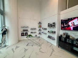Retail Space in High Footfall Fitness Studio - Image 6