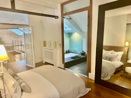 Modular Luminous Loft in heart of Paris  - Image 12
