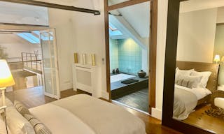 Modular Luminous Loft in heart of Paris - Image 12