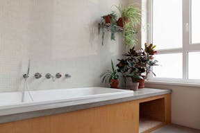 Top Floor Industrial Loft in Neukölln - Image 3