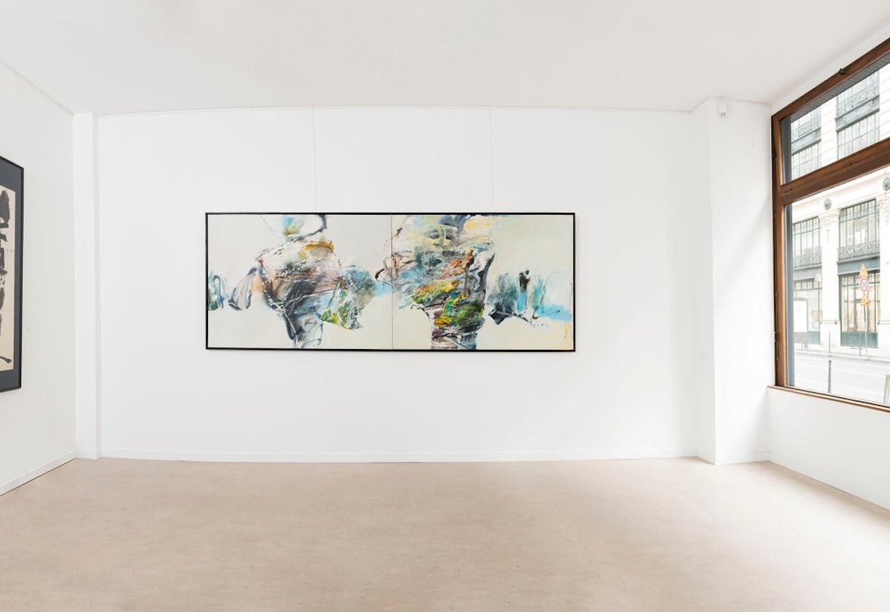 Boutique / Galerie beaux volumes en plein coeur de Paris - Image 1