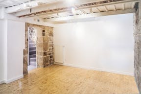 Gorgeous Space near Folie M�ricourt - Image 6