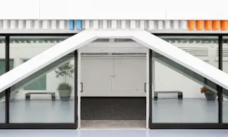 Modern Whitebox Space in Fisherman’s Wharf - Image 2