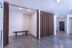 Fairfax District Versatile High Ceiling Two Level Indoor/ Outdoor Party Film Photo Space - Image 12
