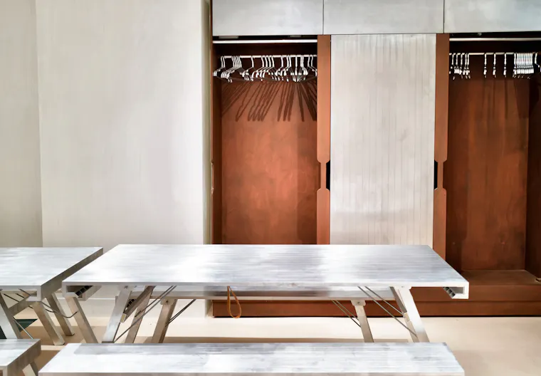 Espace modulable au calme, mobilier aluminium, Paris 10e - Image 1