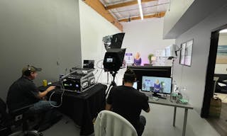 Warehouse Style Cyc Wall Studio - Image 21