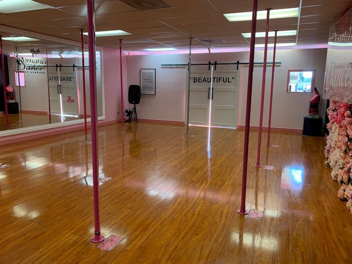 Event space in Carson for all types of occasions - Image 3