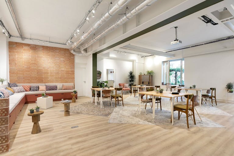 Superb Mansion Renovated into a Creative Space - Paris 8th - Ideal Showroom / Corporate Events / Meetings - Image 0