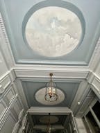 Splendid showroom rue Saint Honoré - Place Vendôme, in the heart of Paris fashion & culture district. - Image 9